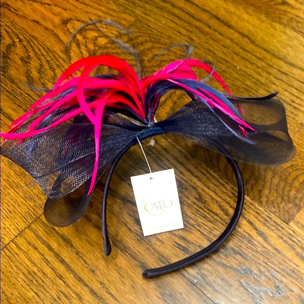 Cato Black and Pink Feathered Facinator
